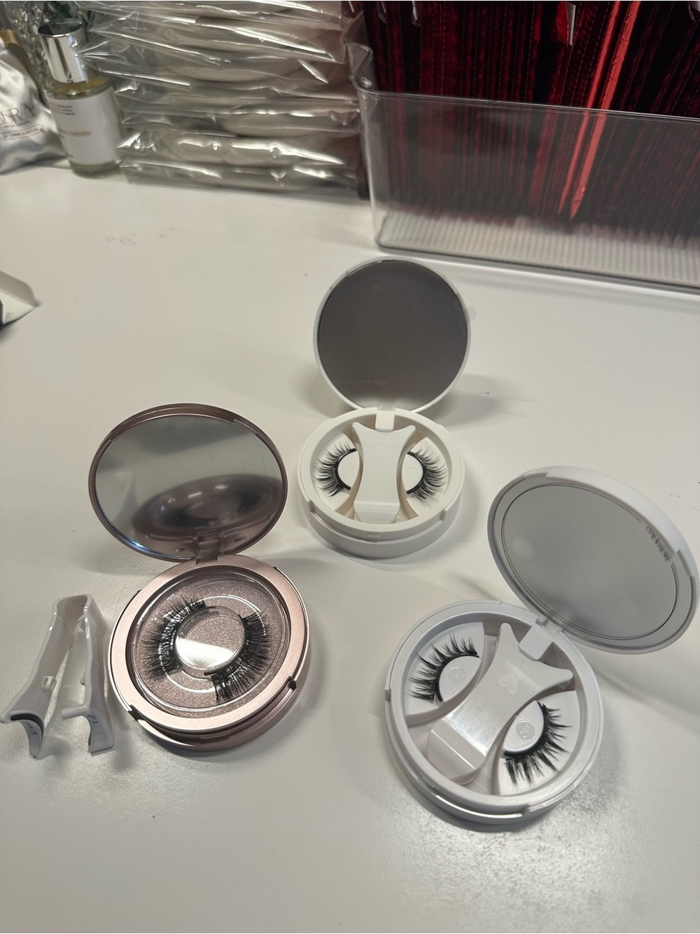 3 pack magnetic lashes (4 lashes total never used)